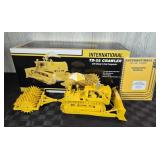 FIRST GEAR INTERNATIONAL TD-25 CRAWLER 1:25