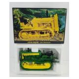 JOHN DEERE 430 CRAWLER TOY CONSTRUCTION SHOW 1:16