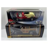 (2) DIECAST CARS 1:18