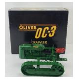 ERTL OLIVER OC-3 CRAWLER - GREEN 1:16