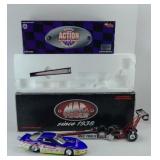 (2) DIE CAST RACING VEHICLES 1:24
