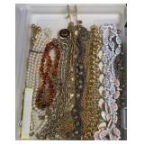 ASSTD COSTUME JEWELRY NECKLACES