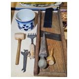 SLAW CUTTER, GOOSE CROC & MORE