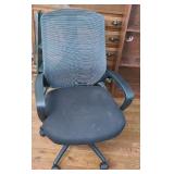 OFFICE CHAIR