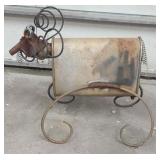 METAL ANIMAL YARD ART