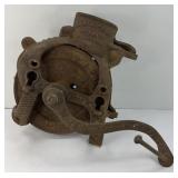 CAST IRON CORN SHELLER