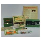 SINGER SEWING MACHINE ITEMS