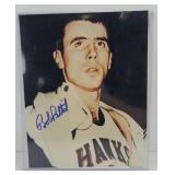 BOB PETTIT SIGNED AUTOGRAPH PITCHER