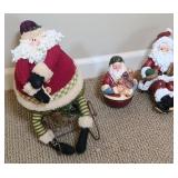 (3) SANTAS