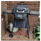 CHARBROIL GAS GRILL