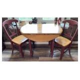 OAK DINETTE TABLE & 2 CHAIRS