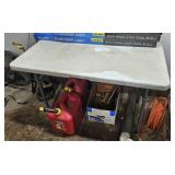 4 FOOT FOLDING TABLE