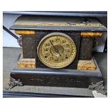 ANTIQUE CLOCK W/ KEY