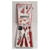 SNAP ON EMERGENCY TOOL SET