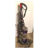 DYSON VACUUM CLEANER (WORKS)