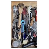 KITCHEN UTENSILS