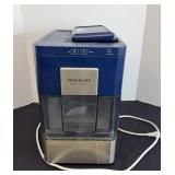 FRIGIDAIRE ICE MAKER MACHINE,  MODEL EFIC 256