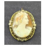 CAMEO PENDANT