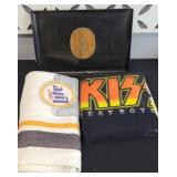 SCHWEPPES TRAY, HARLEY & KISS BLANKET
