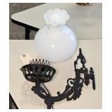 CAST IRON LAMP HOLDER W/ SHADE