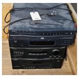 SONY STEREO W/ DISC PLAYER