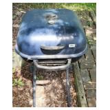 CHARCOAL GRILL