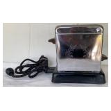 DOMINION MODEL 1106 TOASTER