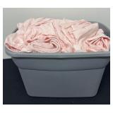 TOTE OF LINENS