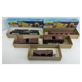 (5) ATHENS HO RAILROAD CARS & ENGINE