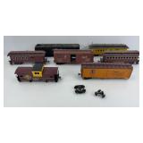BACHMANN HO SCALE (7) TRAIN CARS