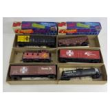 (6) ROUNDHOUSE HO GAUGE RAILROAD CARS