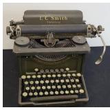 ANTIQUE L C SMITH NUMBER 8 TYPEWRITER