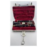 VINTAGE BUNDY CLARINET IN CASE