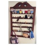 THREAD RACK W/ SCISSORS