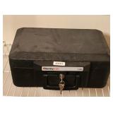 SMALL SENTRY SAFE W/ KEY