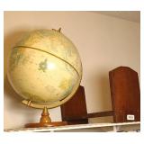 GLOBE & BOOK HOLDER