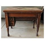 CHILDS DESK