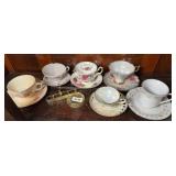 (6) TEA CUPS