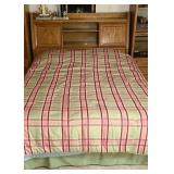 STANLEY QUEEN BED W/ BEDDING