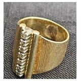 14 KT GOLD RING W/ DIAMOND, VERY SMALL