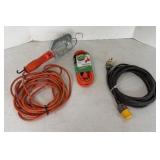 TROUBLE LIGHT & EXTENSION CORD