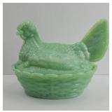 JADITE GREEN HEN ON NEST