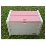 LITTLE TIKES TOY BOX