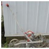 PRECISION GARDEN SEEDER