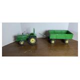 JOHN DEERE WAGON & TRACTOR