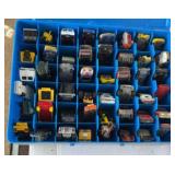 HOT WHEEL CARS CASE W/ HOT WHEELS & MATCHBOX