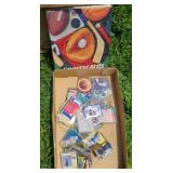 BASEBALL & BASKETBALL CARDS