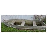 ALUMINUM JON BOAT, 12 FEET