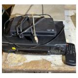 VHS PLAYER & CONVERTOR