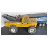 TONKA WRECKER & NYLINT SEMI TRAILER